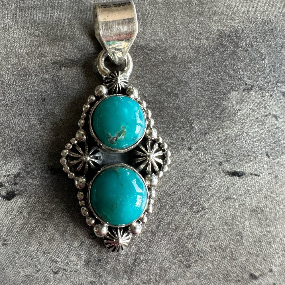 Turquoise Sterling 925 Silver Pendant - Picture 2 of 7